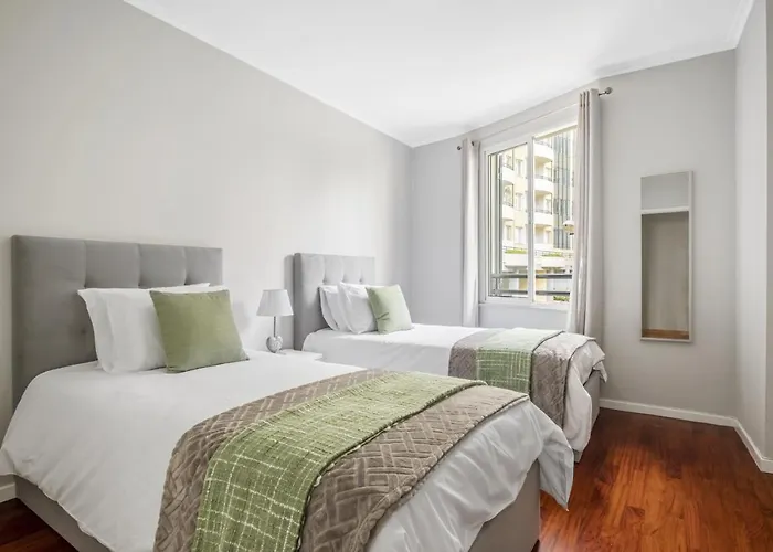 Barreiros Serenity By Homie פונשל